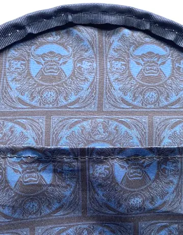 Mini sac à dos Chernabog au sommet du mont Chauve Glow Loungefly