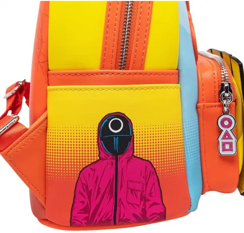 Mini sac à dos La poupée Animatronique Young Hee Cosplay qui Chante Loungefly