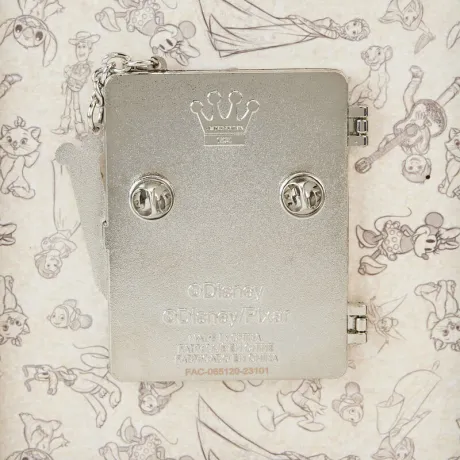 Pin Disney 100 Carnet de Croquis Loungefly