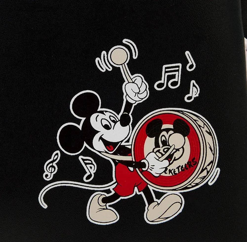 https://www.flytopia.fr/loungefly/mickey-mouse-disney/mini-sac-a-dos-disney-100-club-mickey-mouse-lf-wdbk2973/1354